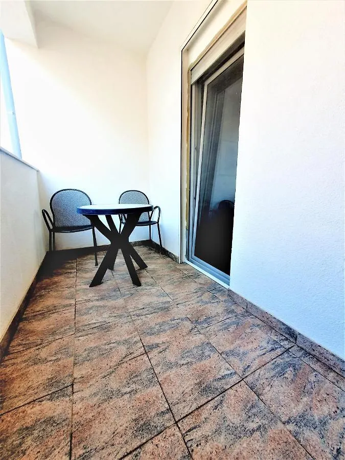 Apartment Zadar - Pine Diklo Croatia