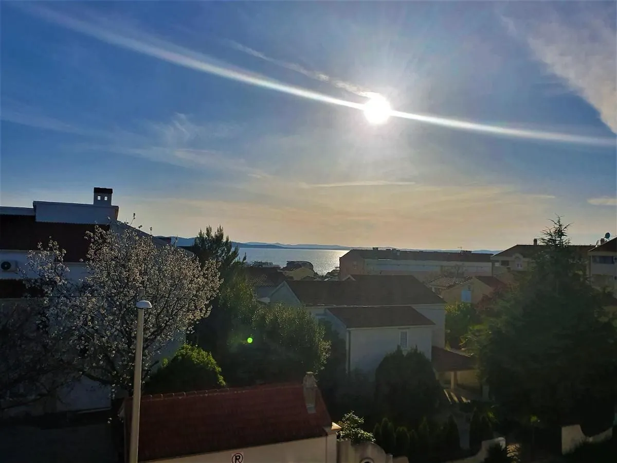 Apartment Zadar - Pine Diklo